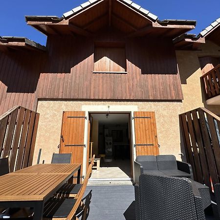 Appartement T3 au Plan d’eau d’Embrun avec Garage et Terrasse Extérieur photo